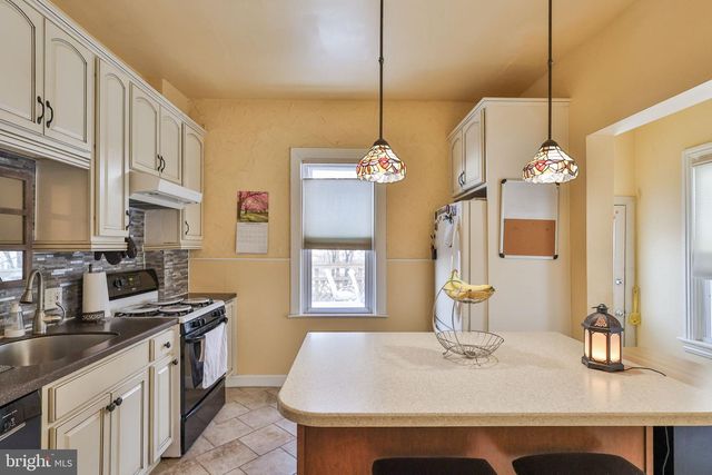 1014 JETER AVE, Bethlehem, PA 18015