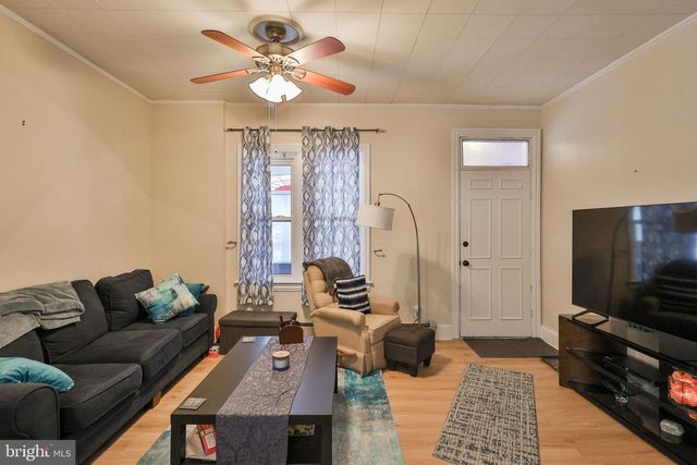 1014 JETER AVE, Bethlehem, PA 18015