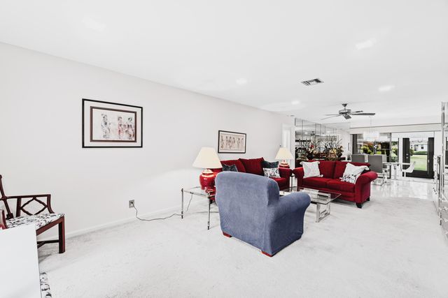 9750 Tabebuia Tree Drive A, Boynton Beach, FL 33436