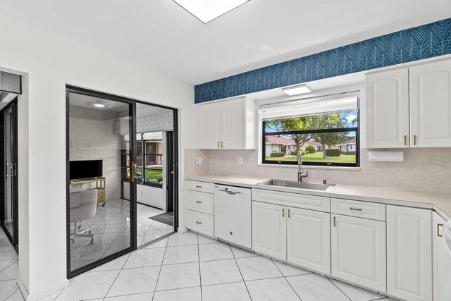 9750 Tabebuia Tree Drive A, Boynton Beach, FL 33436