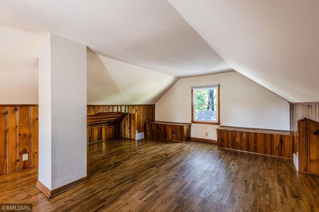 6823 E River Road NE, Fridley, MN 55432