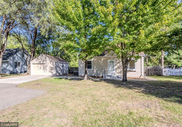 6823 E River Road NE, Fridley, MN 55432