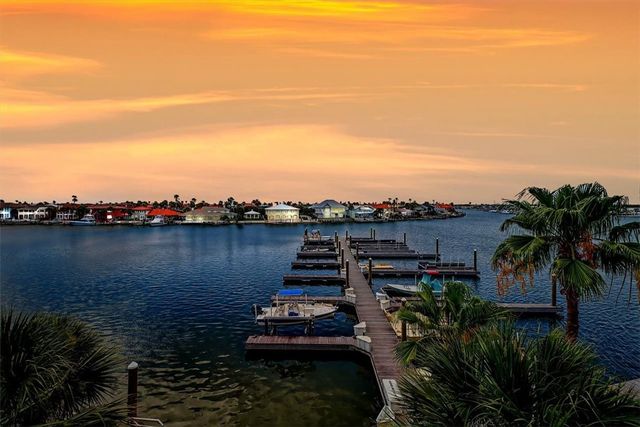 3700 Island Moorings Pkwy 7, Port Aransas, TX 78373