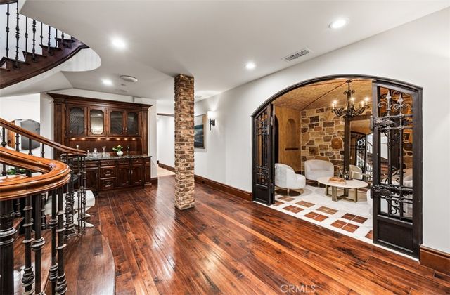 177 Shorecliff Road, Corona Del Mar, CA 92625