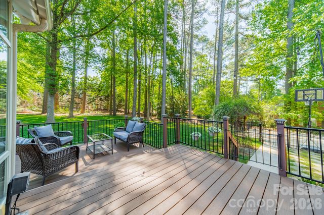 109 Lake Pine Road, Mooresville, NC 28117