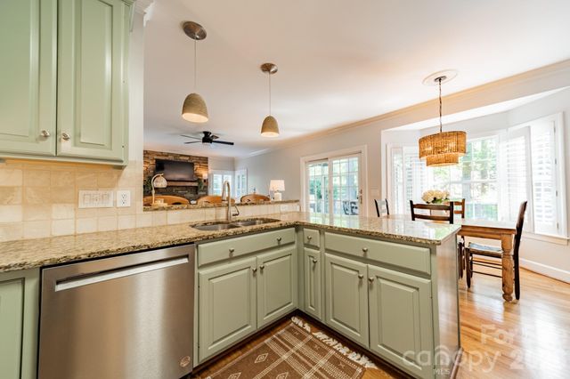 109 Lake Pine Road, Mooresville, NC 28117