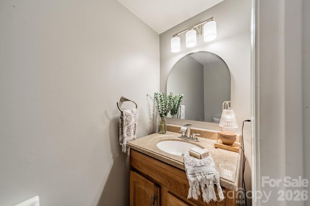 109 Lake Pine Road, Mooresville, NC 28117