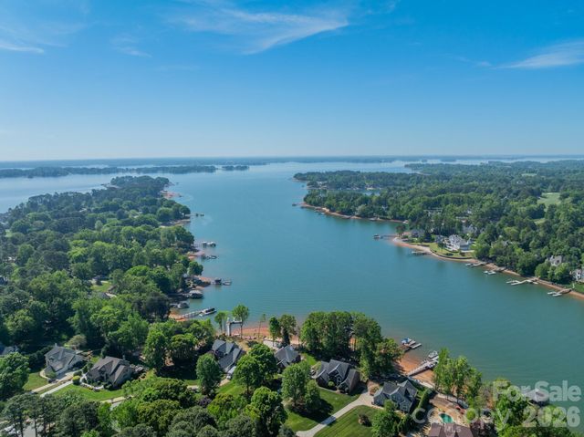 109 Lake Pine Road, Mooresville, NC 28117