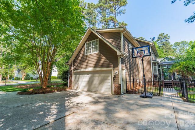 109 Lake Pine Road, Mooresville, NC 28117