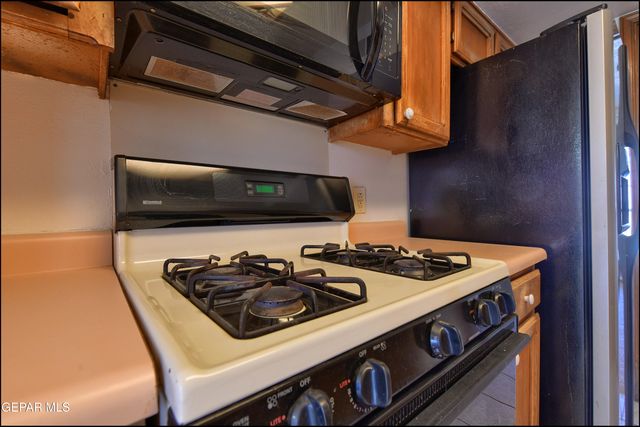 6516 Cortesano Court, El Paso, TX 79912