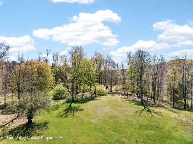 1429 Jackson Corners Road, Red Hook, NY 12571