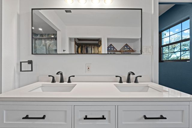 12664 Highway 199 W, Poolville, TX 76487