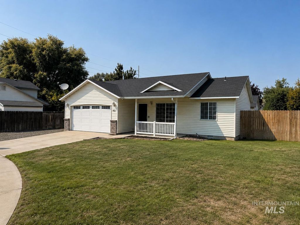 912 S Chestnut St, Nampa, ID 83686 photo 2
