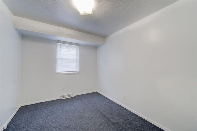 1836 E 78th Street, Kansas City, MO 64132