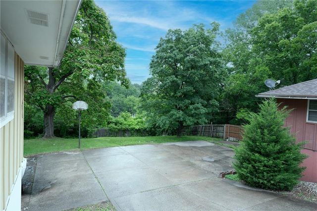 1836 E 78th Street, Kansas City, MO 64132