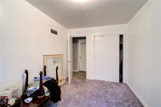 1836 E 78th Street, Kansas City, MO 64132
