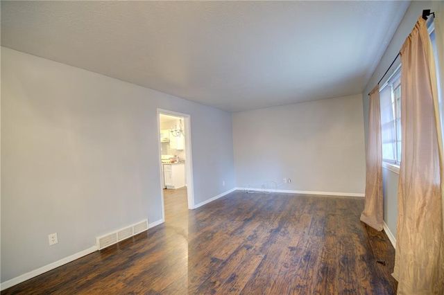 1836 E 78th Street, Kansas City, MO 64132