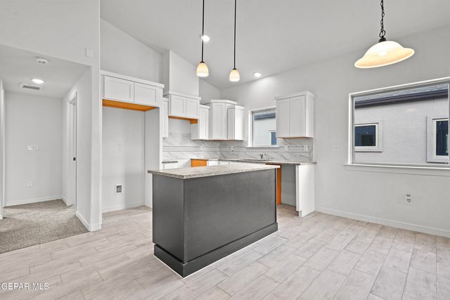 14329 Chris Zingo Lane, Horizon City, TX 79928