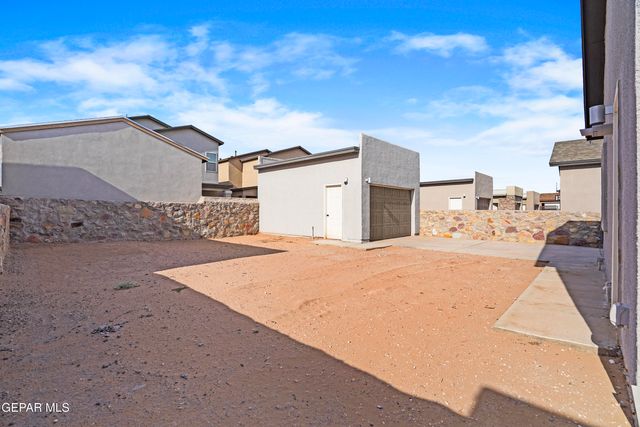 14329 Chris Zingo Lane, Horizon City, TX 79928