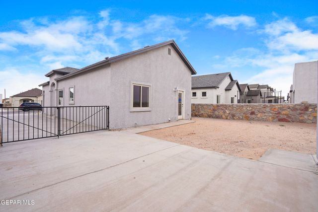 14329 Chris Zingo Lane, Horizon City, TX 79928