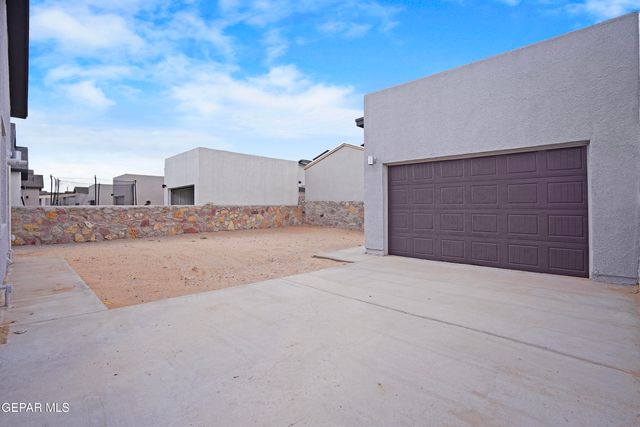 14329 Chris Zingo Lane, Horizon City, TX 79928