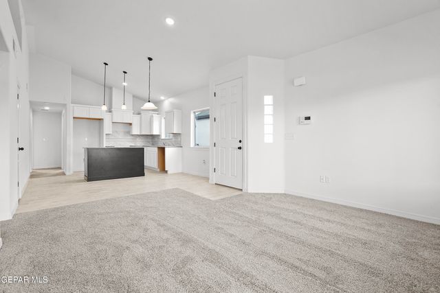 14329 Chris Zingo Lane, Horizon City, TX 79928