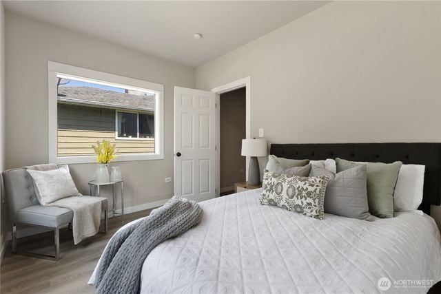 2125 N Highland Street, Tacoma, WA 98406