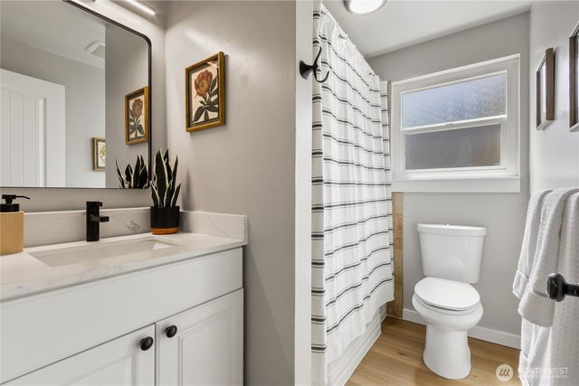 2125 N Highland Street, Tacoma, WA 98406