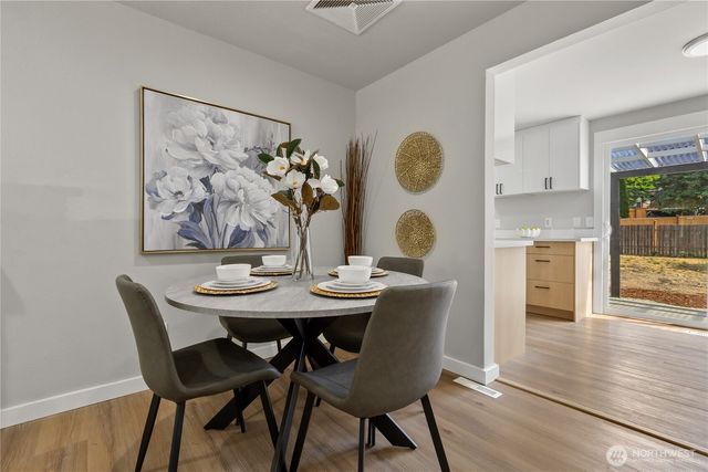 2125 N Highland Street, Tacoma, WA 98406