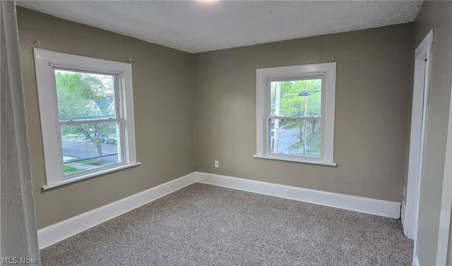 1024 N Howard Street, Akron, OH 44310