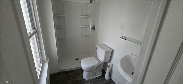 1024 N Howard Street, Akron, OH 44310