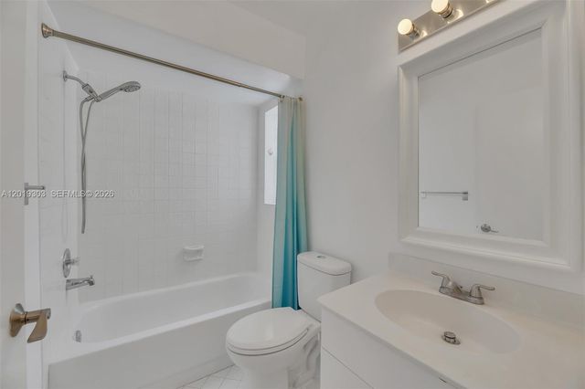 535 Somerset Way, Weston, FL 33326