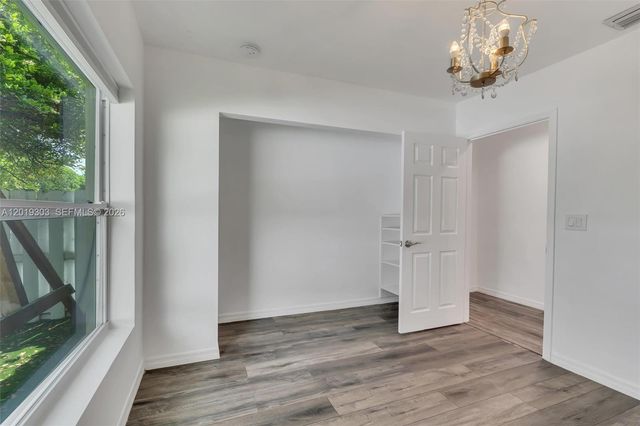 535 Somerset Way, Weston, FL 33326