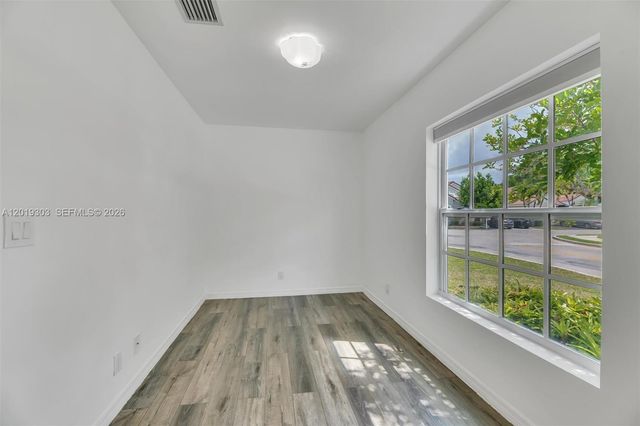 535 Somerset Way, Weston, FL 33326