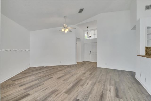 535 Somerset Way, Weston, FL 33326