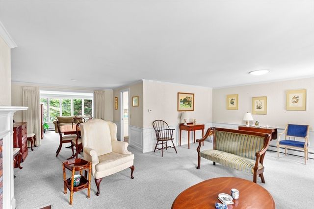 2 Par 3 Dr, Yarmouth, MA 02664