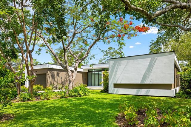 12100 SW 79th Avenue, Pinecrest, FL 33156
