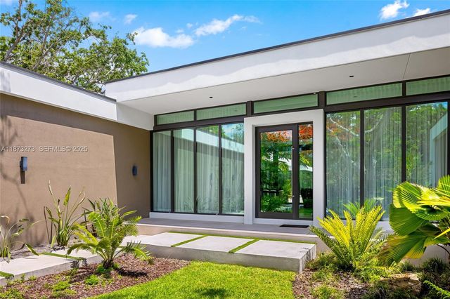 12100 SW 79th Avenue, Pinecrest, FL 33156