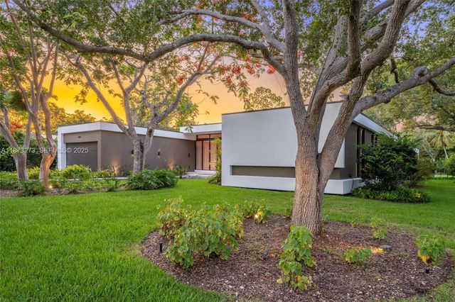 12100 SW 79th Avenue, Pinecrest, FL 33156