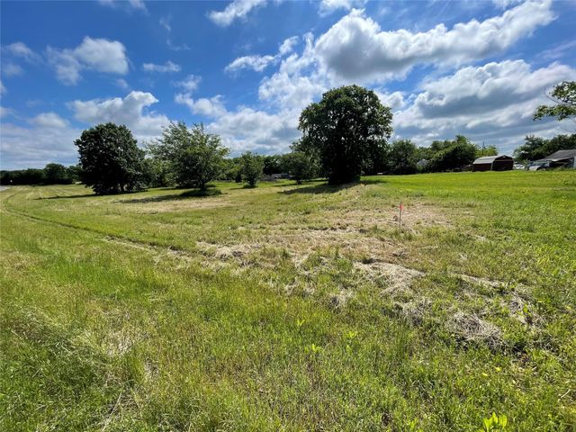 404 N Main Street, Bailey, TX 75413