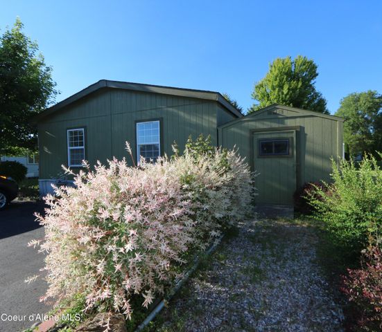 2270 W Pellinore Way, Post Falls, ID 83854