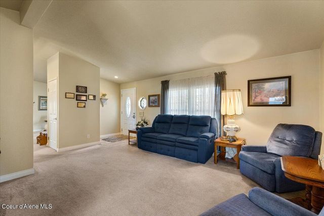 2270 W Pellinore Way, Post Falls, ID 83854