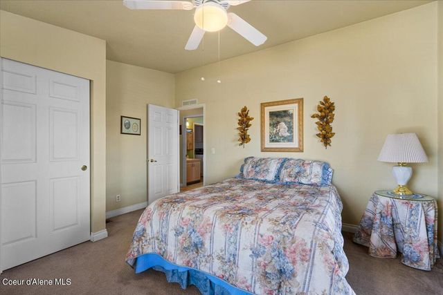 2270 W Pellinore Way, Post Falls, ID 83854
