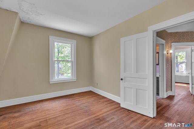 418 Maple Hill Avenue, Newington, CT 06111