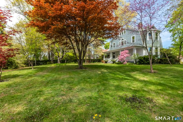 418 Maple Hill Avenue, Newington, CT 06111