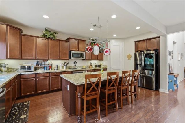 6572 Cadenza, Eastvale, CA 92880