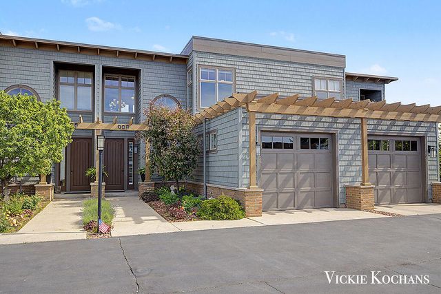 142 Viridian Drive, Muskegon, MI 49440