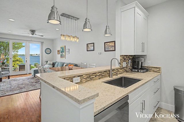 142 Viridian Drive, Muskegon, MI 49440