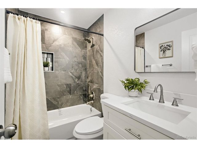 8762 Pierce Way 120, Arvada, CO 80003