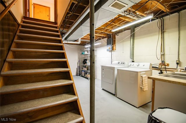 26 Parmetta Circle, Waverly, WV 26184